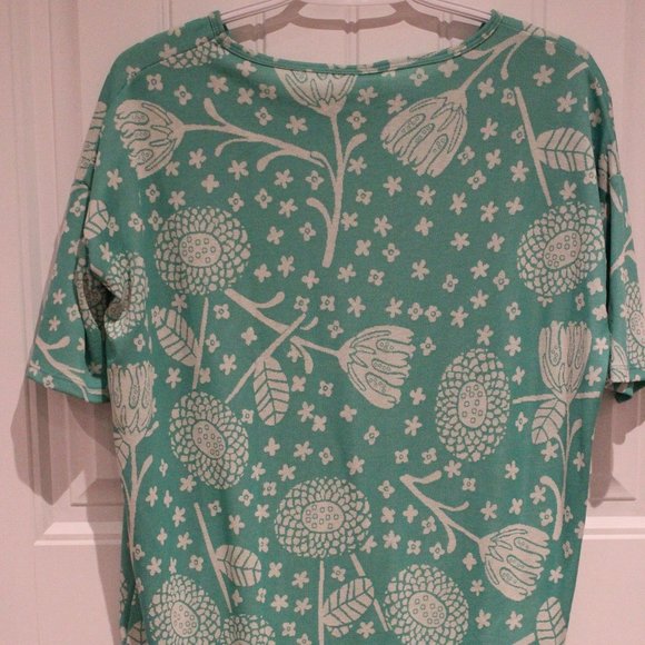 2/$30 🏷 Lularoe Irma Size XXS - Picture 2 of 5